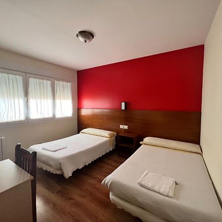 Pension Carballeira Arzua Exterior photo